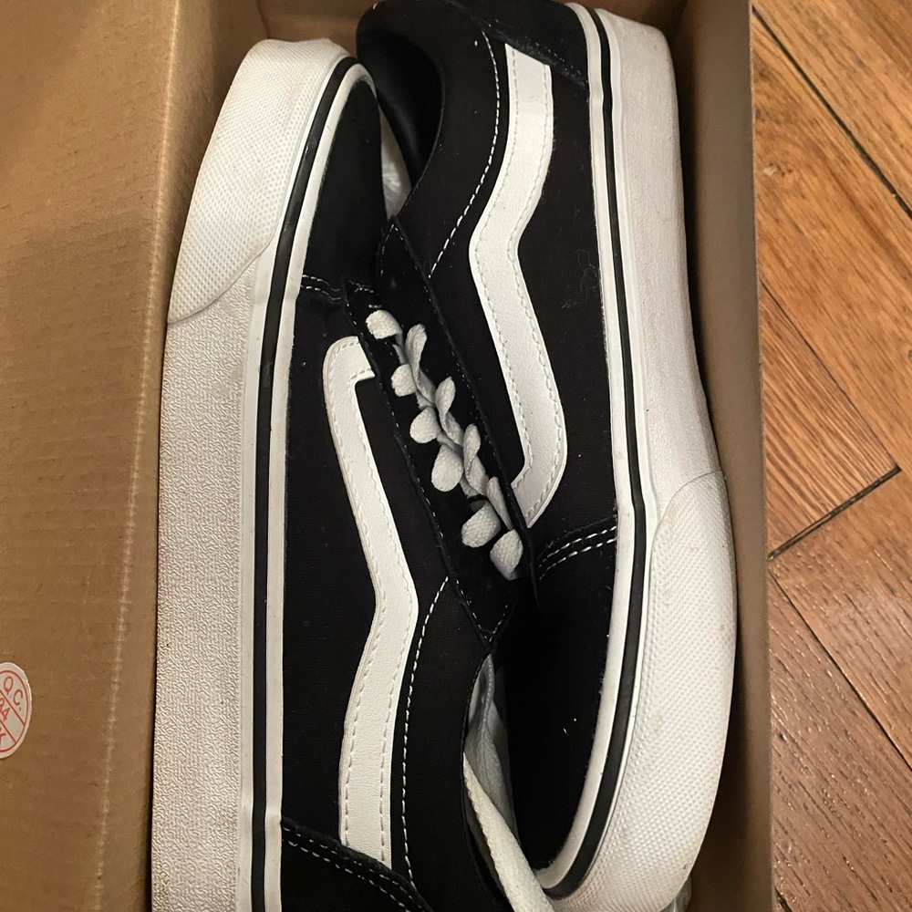 Vans Classic Black and White Low-Tops